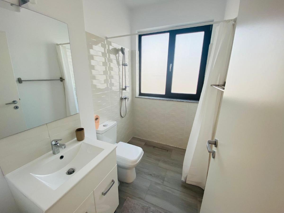 Soho Apartment - City View With Rooftop Garden Bucharest Exterior photo