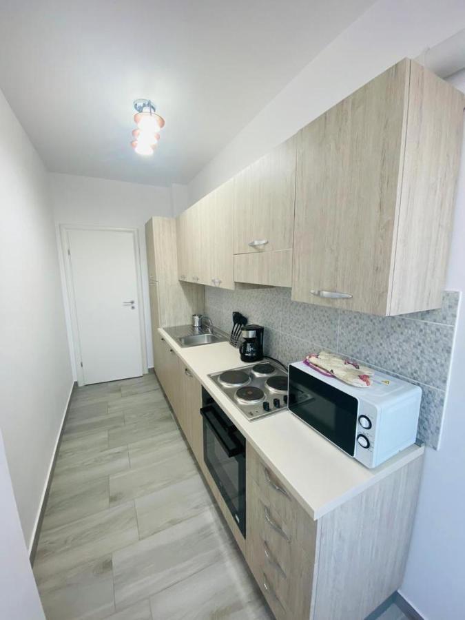 Soho Apartment - City View With Rooftop Garden Bucharest Exterior photo